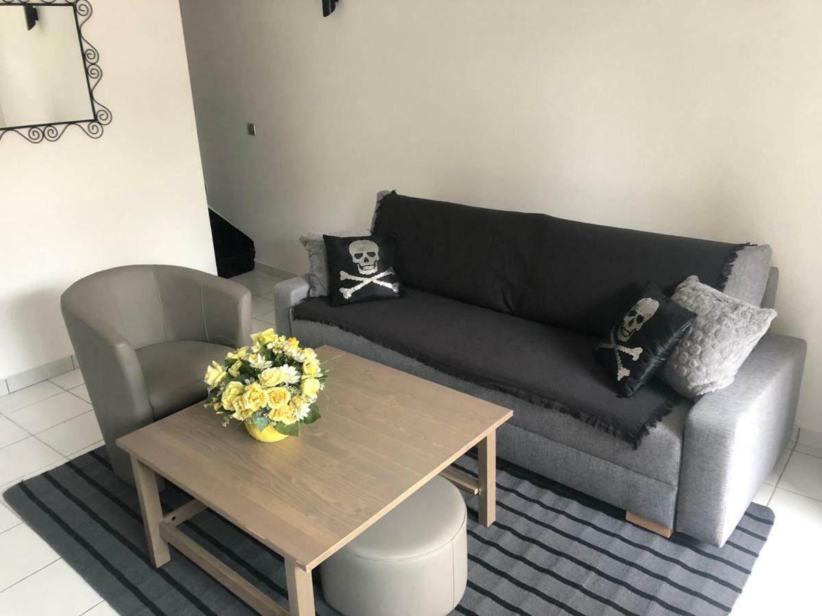 Jolie Petite Maison Pres Parc Des Expos Rer Cdg Arena Villepinte  Εξωτερικό φωτογραφία